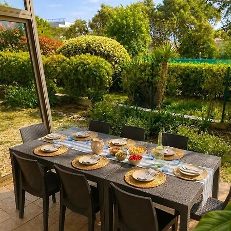 Rare Jardin Privatif 130m2 Piscine Parking 6 A 8 Personnes Апартаменти Антіб