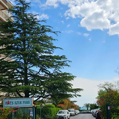 Апартаменти Rare Jardin Privatif 130m2 Piscine Parking 6 A 8 Personnes *